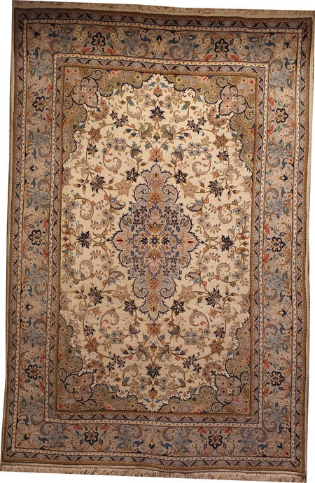 Alfombra persa, Yazd, 247x166 cm.